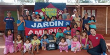La peña de San Lorenzo de Jardín celebró el día del niño en comunidad mbya