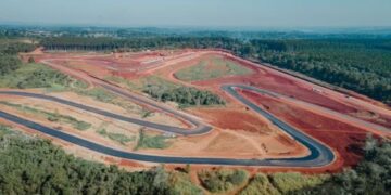 Finalizó el asfaltado del autódromo de Eldorado, ahora avanzan en los boxes