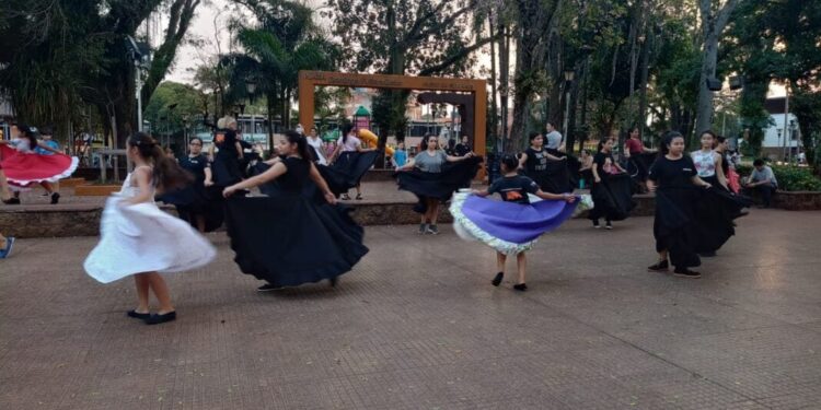 Delegación Folclórica de Eldorado participará de Festival en Córdoba