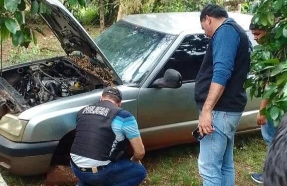 Desmantelan un desarmadero de autos en Eldorado