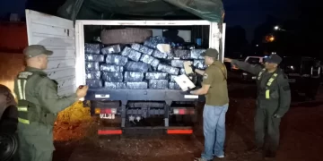 Camionero narco huyó de un control y se incrustó en una casa en Eldorado