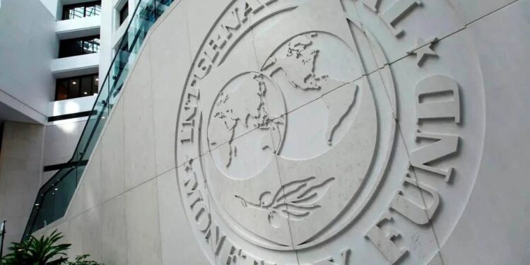 El FMI anunció un acuerdo técnico con el Gobierno y realizará un desembolso de USD 4.700 millones