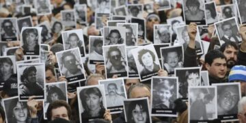 El Gobierno de Misiones declaró duelo provincial el 18 de julio en homenaje a las víctimas del atentado a la AMIA