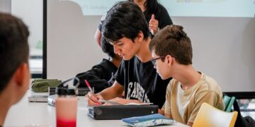 Misiones entre las ocho provincias que cumplirán con los 190 días de clases en 2025